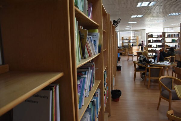 المكتبة 3
